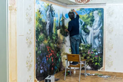 Pictura murală, lucrată pe loc